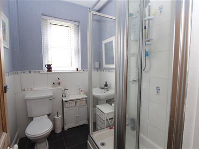 Family Shower Room